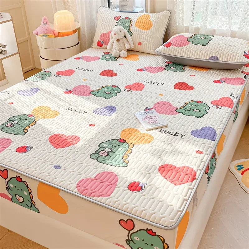 LUXO Natural Latex Cooling Bed Mat With Breathable Quilted Cover