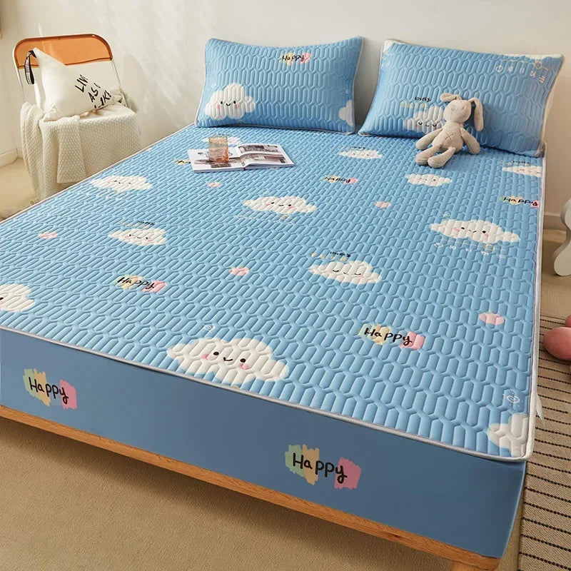 LUXO Natural Latex Cooling Bed Mat With Breathable Quilted Cover